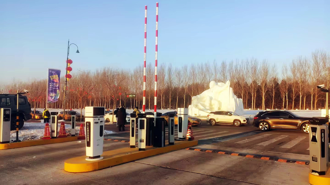 “尔滨”强势出圈，williamhill官网智慧停车助力多个景区迎接“八方来客”